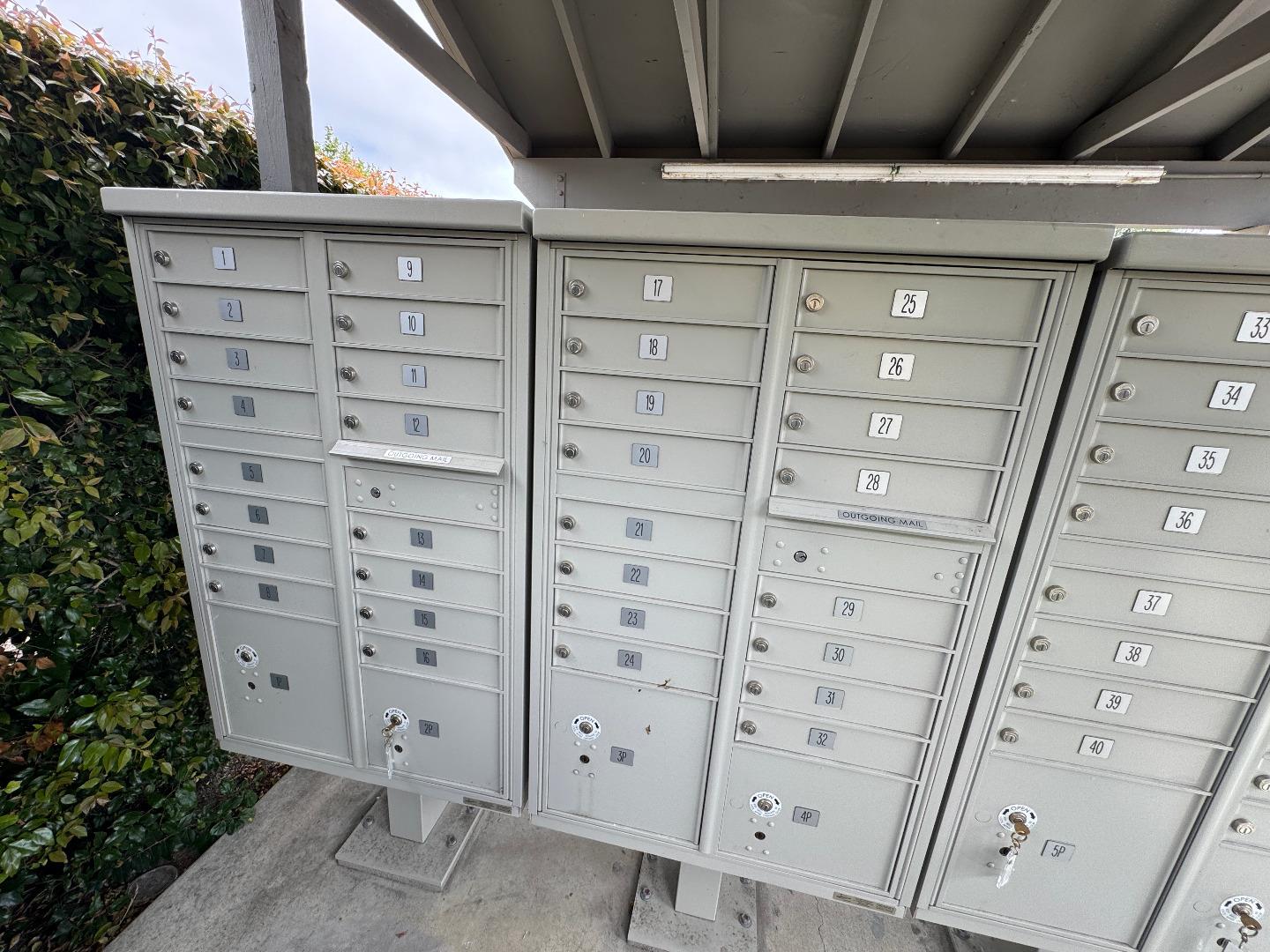 Detail Gallery Image 24 of 24 For 1053 Riker St #1,  Salinas,  CA 93901 - 1 Beds | 1 Baths