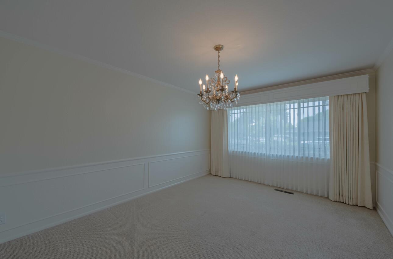 Detail Gallery Image 16 of 53 For 1167 Los Palos Dr, Salinas,  CA 93901 - 3 Beds | 3 Baths