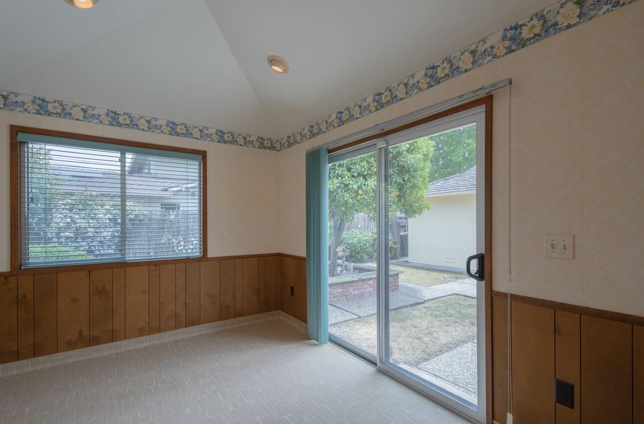 Detail Gallery Image 38 of 53 For 1167 Los Palos Dr, Salinas,  CA 93901 - 3 Beds | 3 Baths