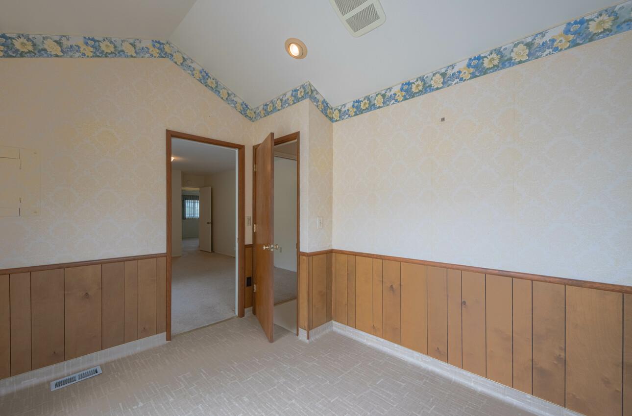 Detail Gallery Image 40 of 53 For 1167 Los Palos Dr, Salinas,  CA 93901 - 3 Beds | 3 Baths