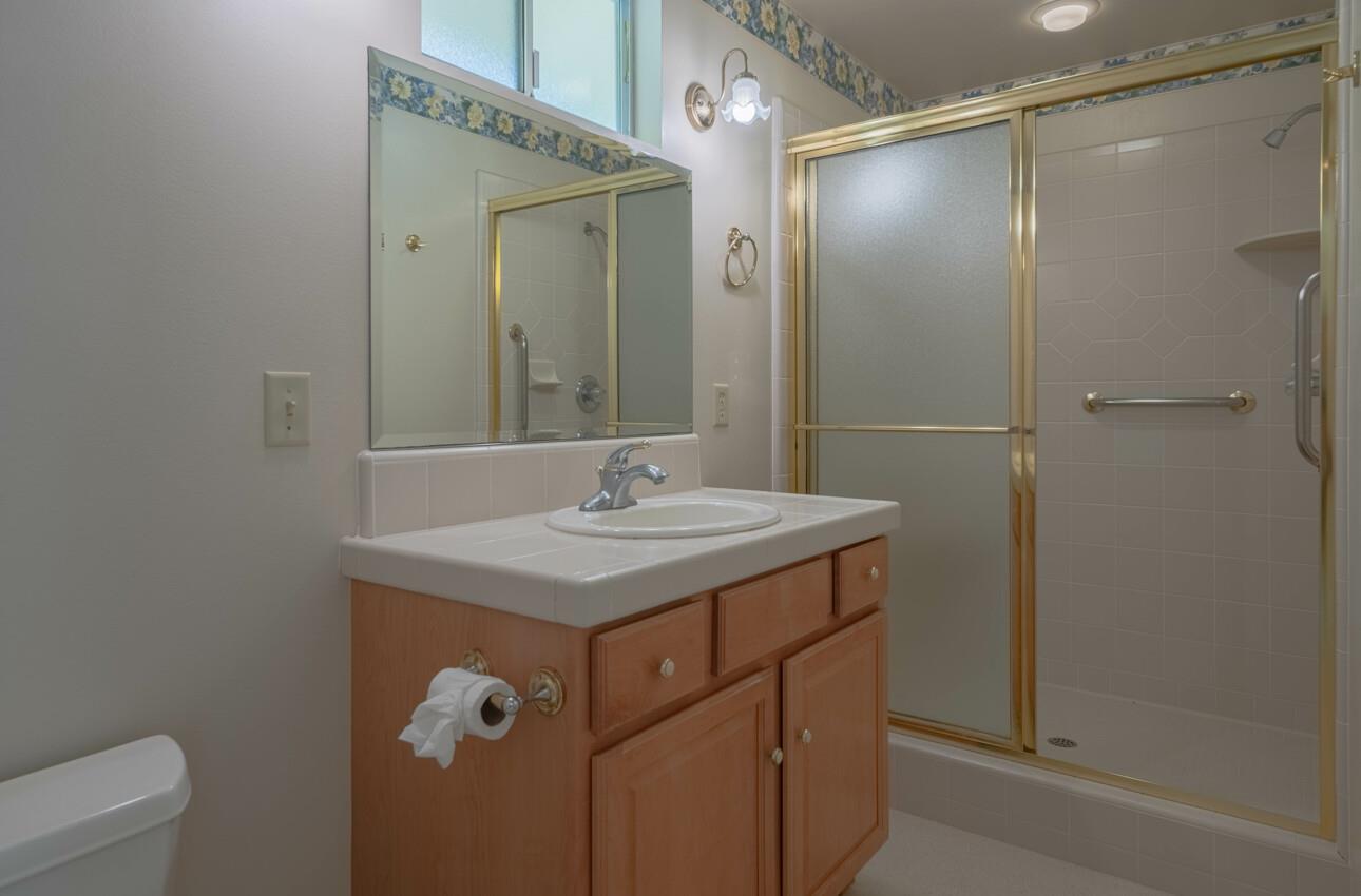 Detail Gallery Image 41 of 53 For 1167 Los Palos Dr, Salinas,  CA 93901 - 3 Beds | 3 Baths