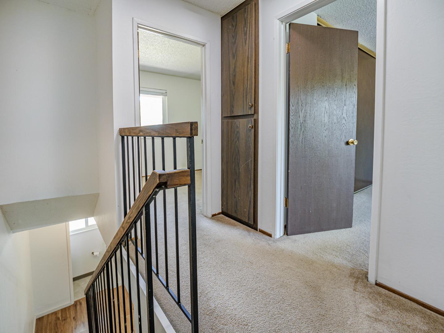 Detail Gallery Image 17 of 33 For 104 Castillion Ter, Santa Cruz,  CA 95060 - 2 Beds | 1 Baths