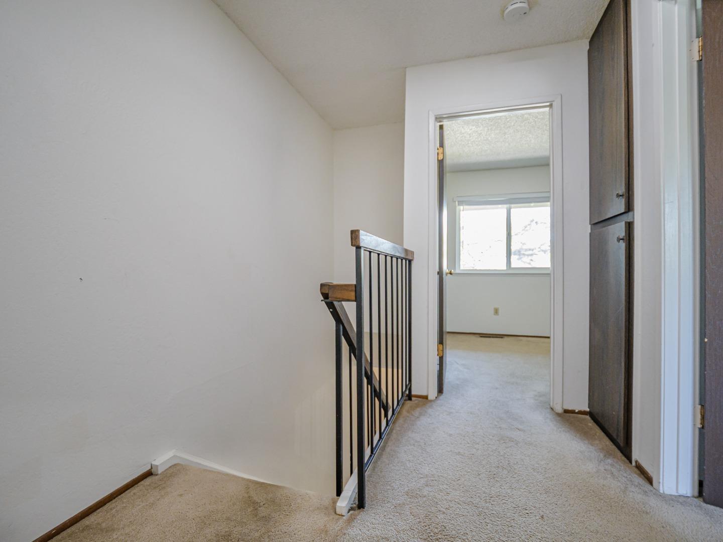 Detail Gallery Image 19 of 33 For 104 Castillion Ter, Santa Cruz,  CA 95060 - 2 Beds | 1 Baths