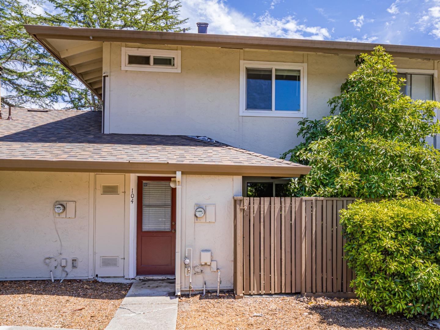 Detail Gallery Image 28 of 33 For 104 Castillion Ter, Santa Cruz,  CA 95060 - 2 Beds | 1 Baths