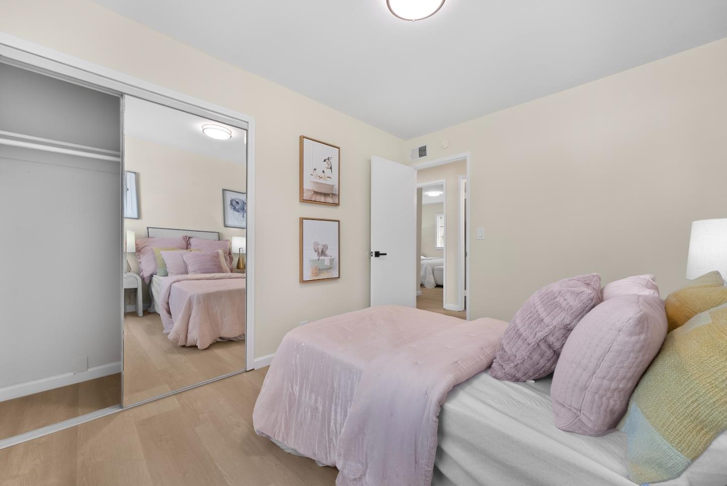 Detail Gallery Image 14 of 36 For 4243 Comet Cir, Union City,  CA 94587 - 3 Beds | 1/1 Baths