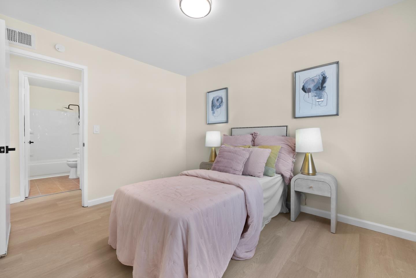 Detail Gallery Image 15 of 36 For 4243 Comet Cir, Union City,  CA 94587 - 3 Beds | 1/1 Baths