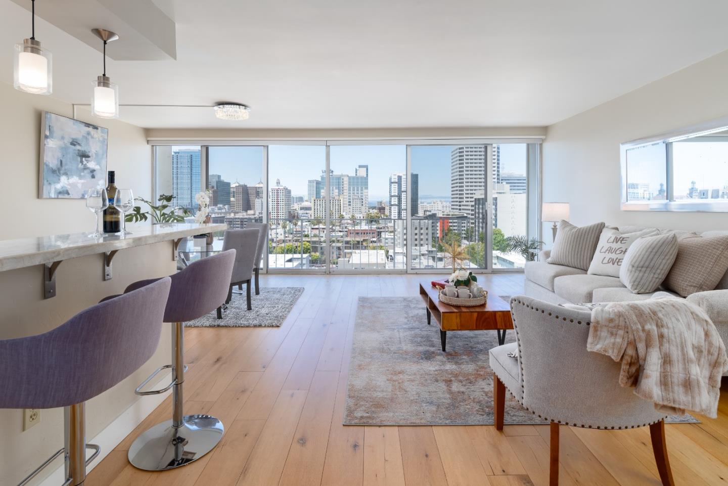 Detail Gallery Image 9 of 42 For 1555 Lakeside Dr #184,  Oakland,  CA 94612 - 2 Beds | 2 Baths