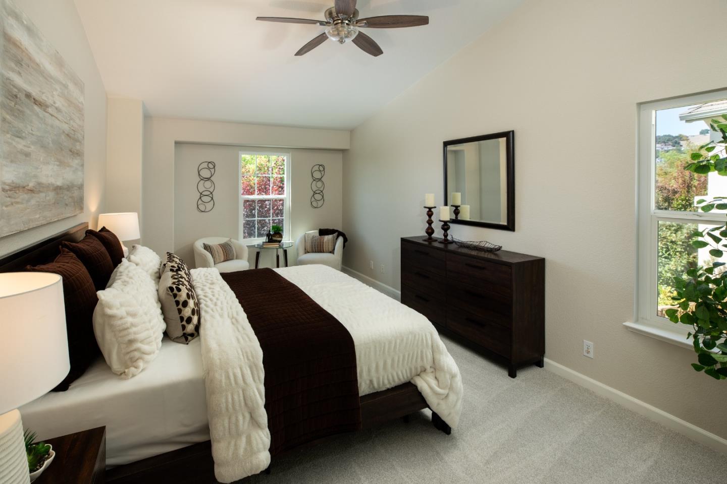 Detail Gallery Image 17 of 39 For 1417 Briarberry Ln, Gilroy,  CA 95020 - 4 Beds | 2/1 Baths