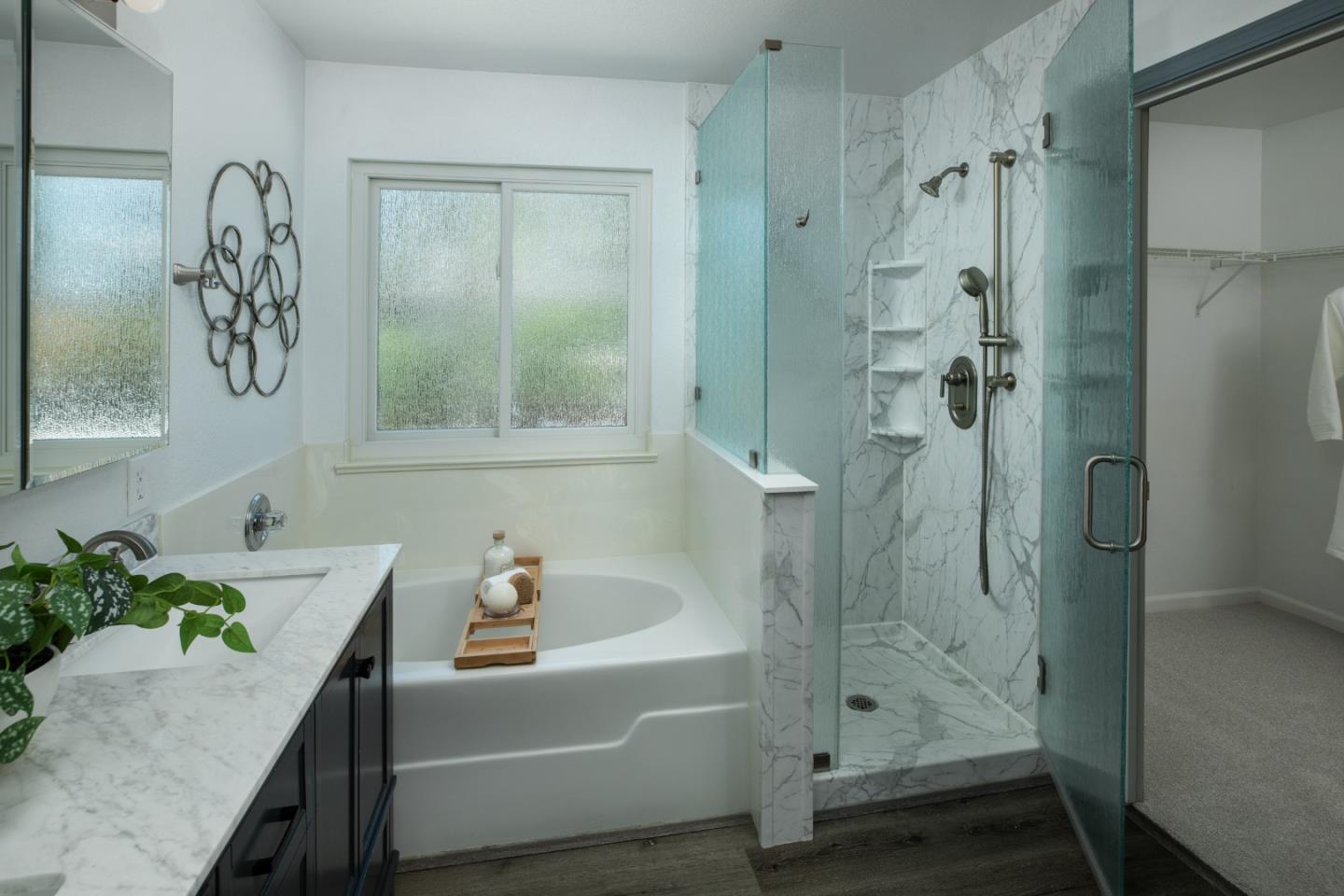 Detail Gallery Image 19 of 39 For 1417 Briarberry Ln, Gilroy,  CA 95020 - 4 Beds | 2/1 Baths
