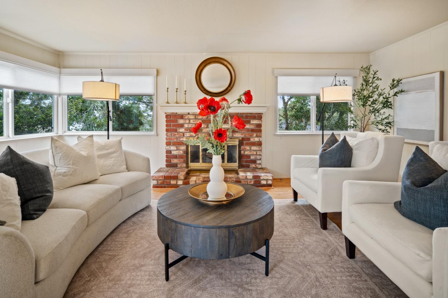 Detail Gallery Image 5 of 22 For 1694 Prescott Ave, Monterey,  CA 93940 - 3 Beds | 2 Baths