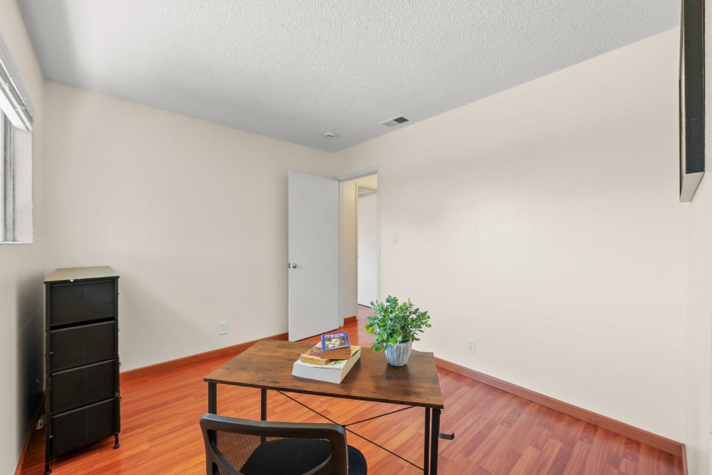 Detail Gallery Image 15 of 40 For 769 Peter Pan Ave, San Jose,  CA 95116 - 4 Beds | 2 Baths