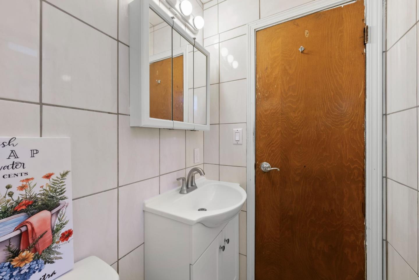 Detail Gallery Image 19 of 40 For 769 Peter Pan Ave, San Jose,  CA 95116 - 4 Beds | 2 Baths