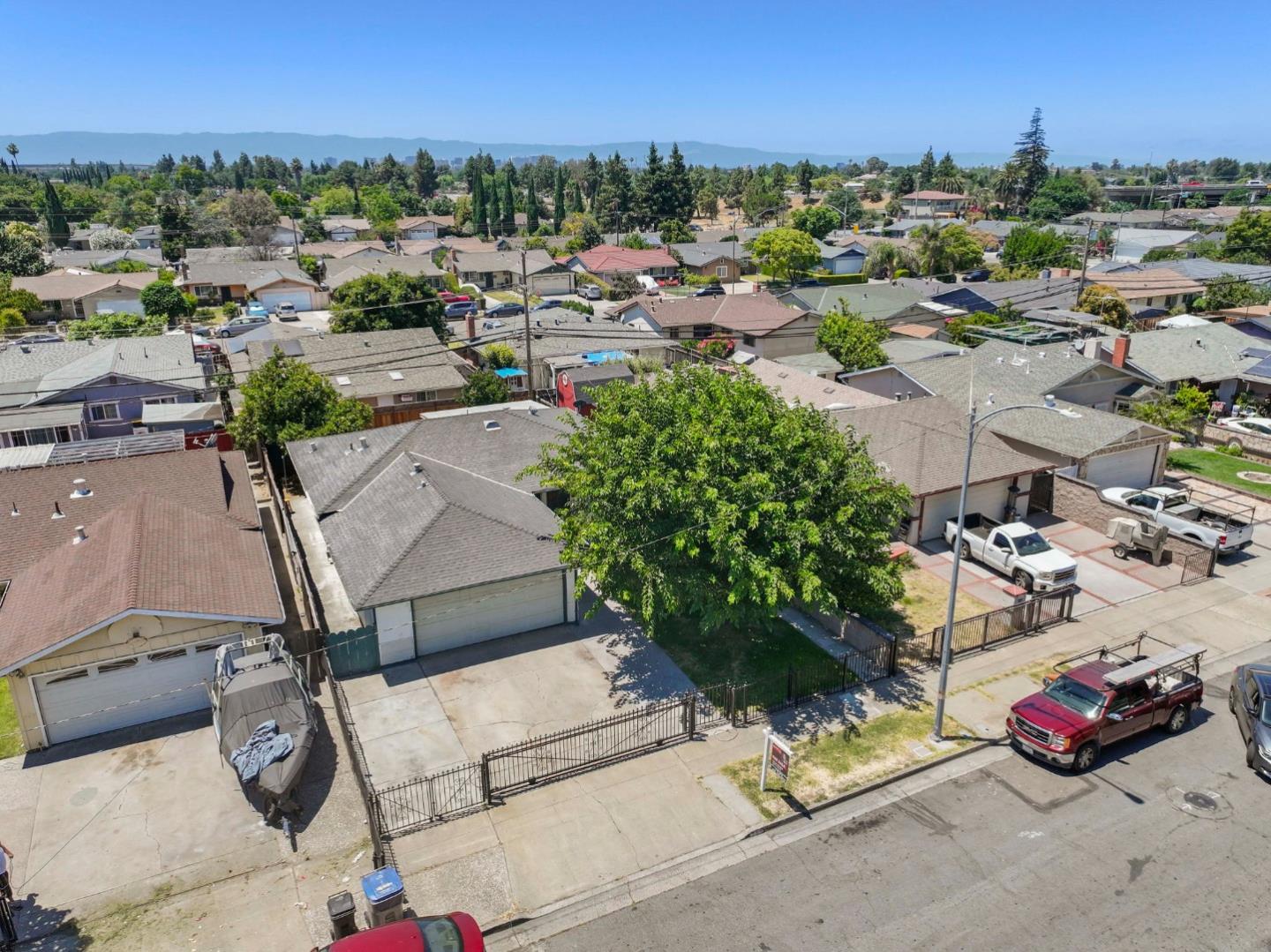 Detail Gallery Image 26 of 40 For 769 Peter Pan Ave, San Jose,  CA 95116 - 4 Beds | 2 Baths