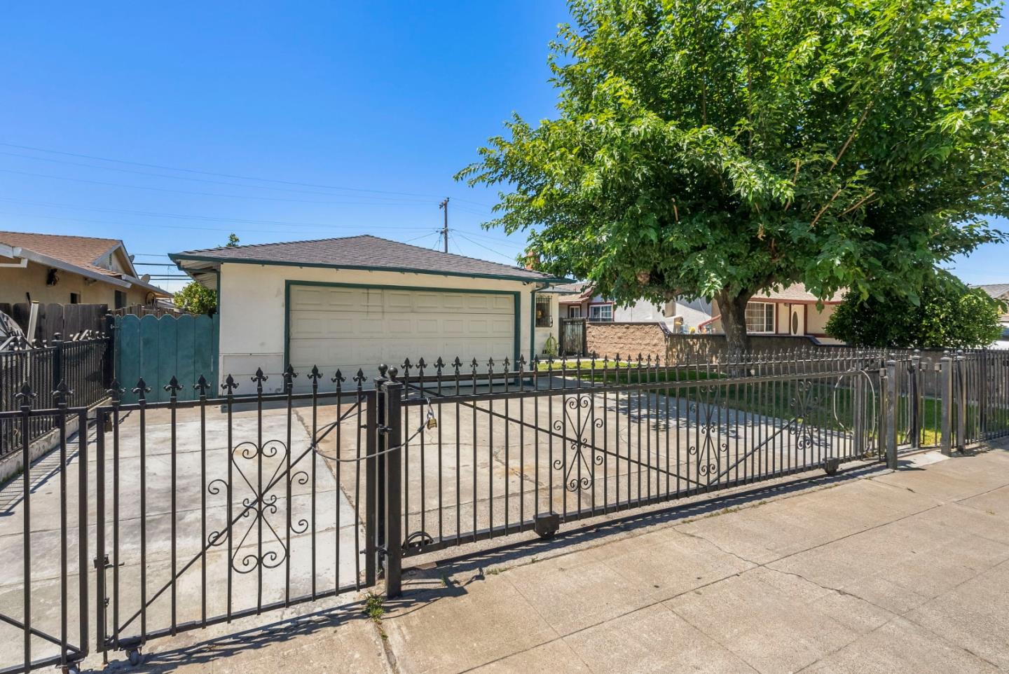 Detail Gallery Image 32 of 40 For 769 Peter Pan Ave, San Jose,  CA 95116 - 4 Beds | 2 Baths