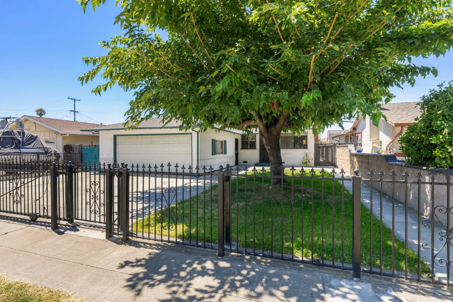 Detail Gallery Image 36 of 40 For 769 Peter Pan Ave, San Jose,  CA 95116 - 4 Beds | 2 Baths