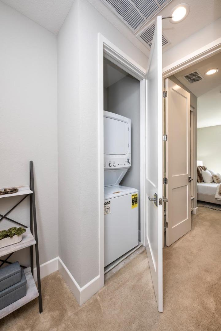 Detail Gallery Image 16 of 21 For 3037 Baze Rd, San Mateo,  CA 94403 - 2 Beds | 2/1 Baths