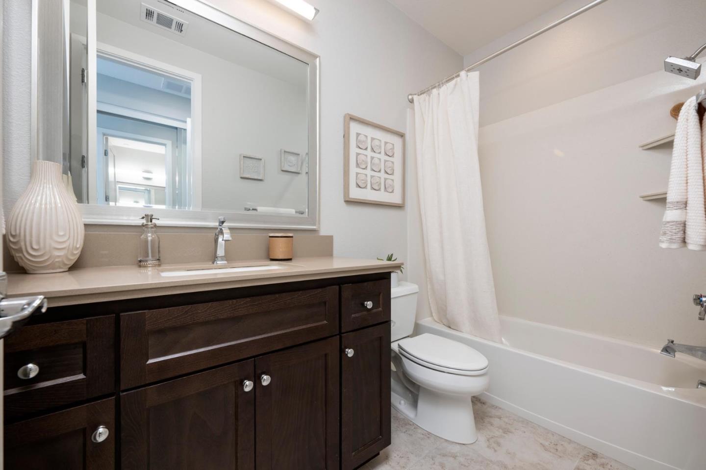 Detail Gallery Image 19 of 21 For 3037 Baze Rd, San Mateo,  CA 94403 - 2 Beds | 2/1 Baths