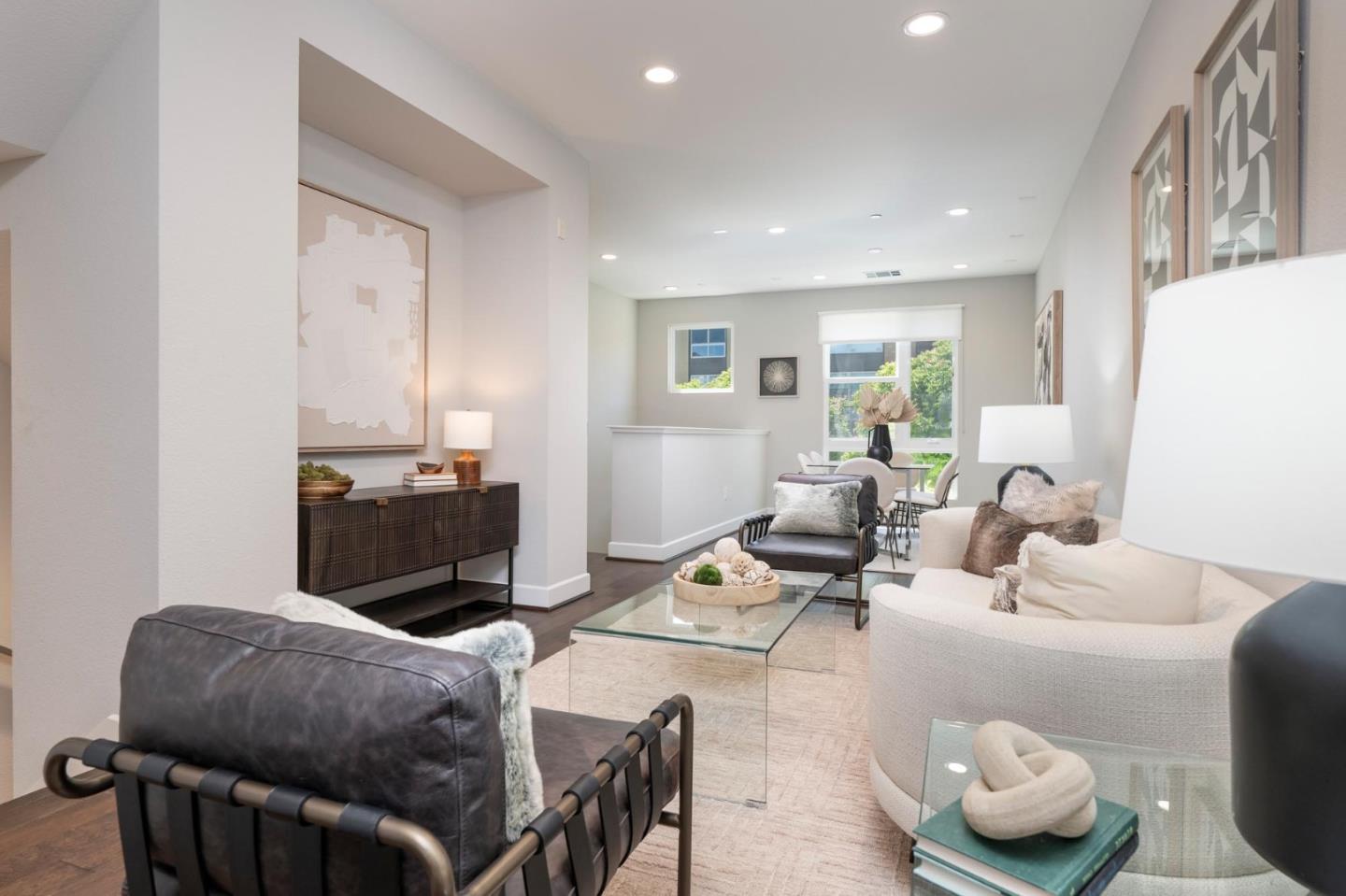 Detail Gallery Image 3 of 21 For 3037 Baze Rd, San Mateo,  CA 94403 - 2 Beds | 2/1 Baths