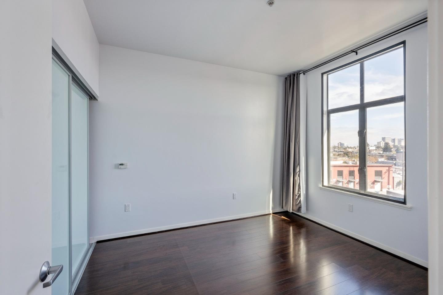 Detail Gallery Image 11 of 17 For 3801 San Pablo Ave #411,  Emeryville,  CA 94608 - 1 Beds | 1 Baths