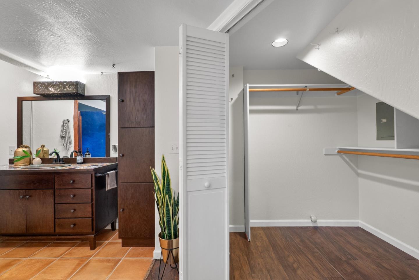 Detail Gallery Image 39 of 79 For 105 William Way, Felton,  CA 95018 - 3 Beds | 2/1 Baths