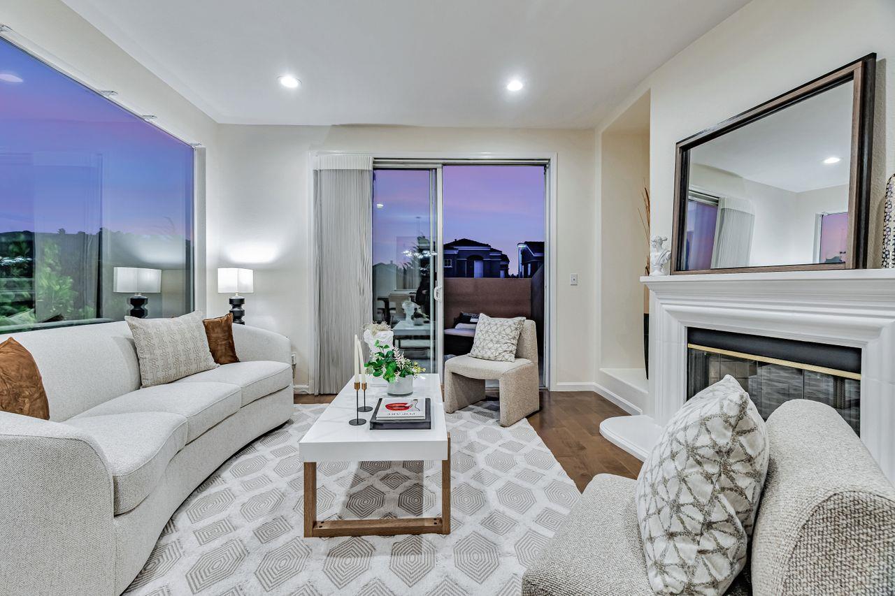 Detail Gallery Image 5 of 16 For 32 Highcrest Ln, South San Francisco,  CA 94080 - 2 Beds | 2 Baths