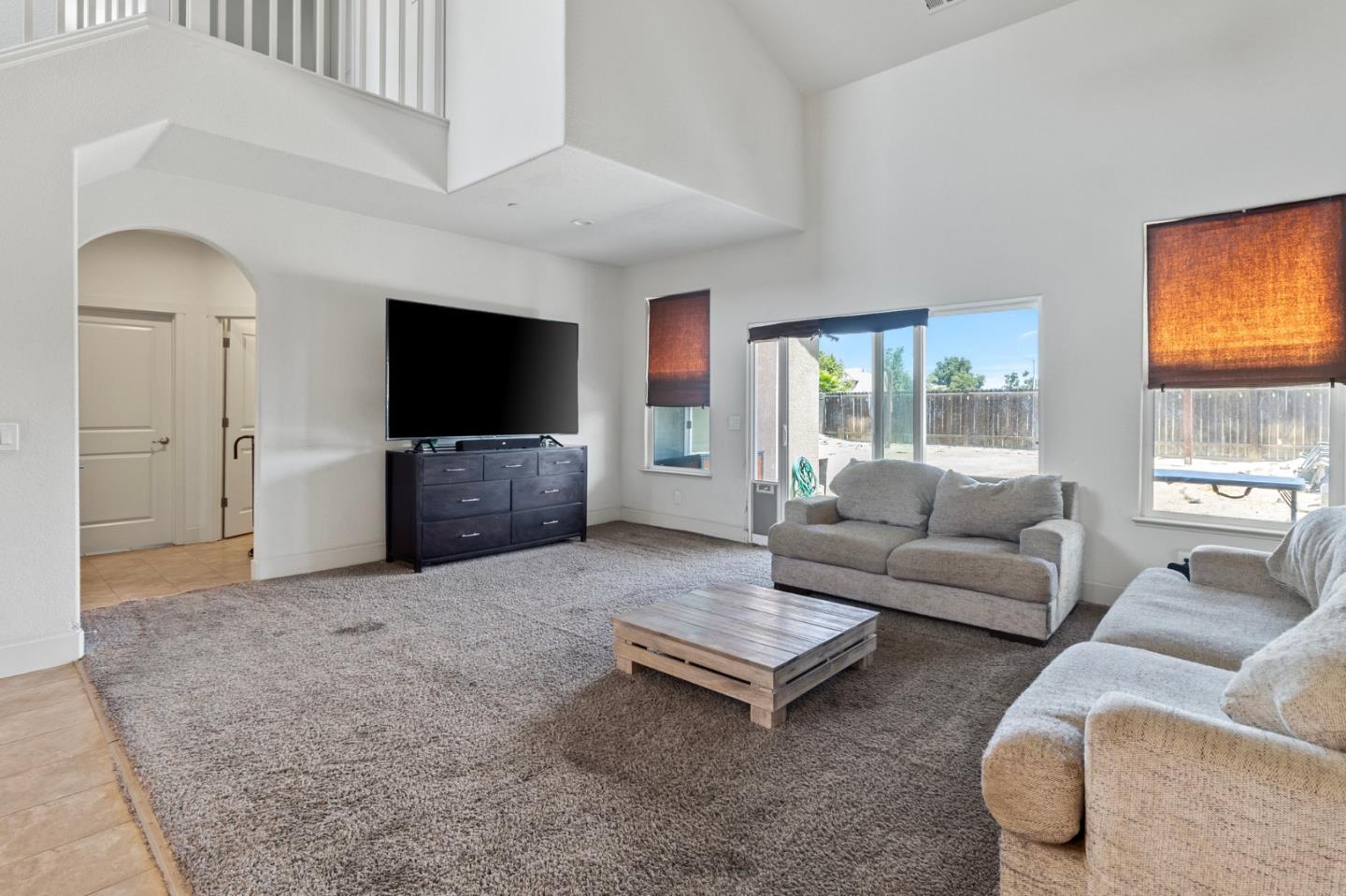 Detail Gallery Image 11 of 37 For 572 St Helena Dr, Newman,  CA 95360 - 4 Beds | 2/1 Baths