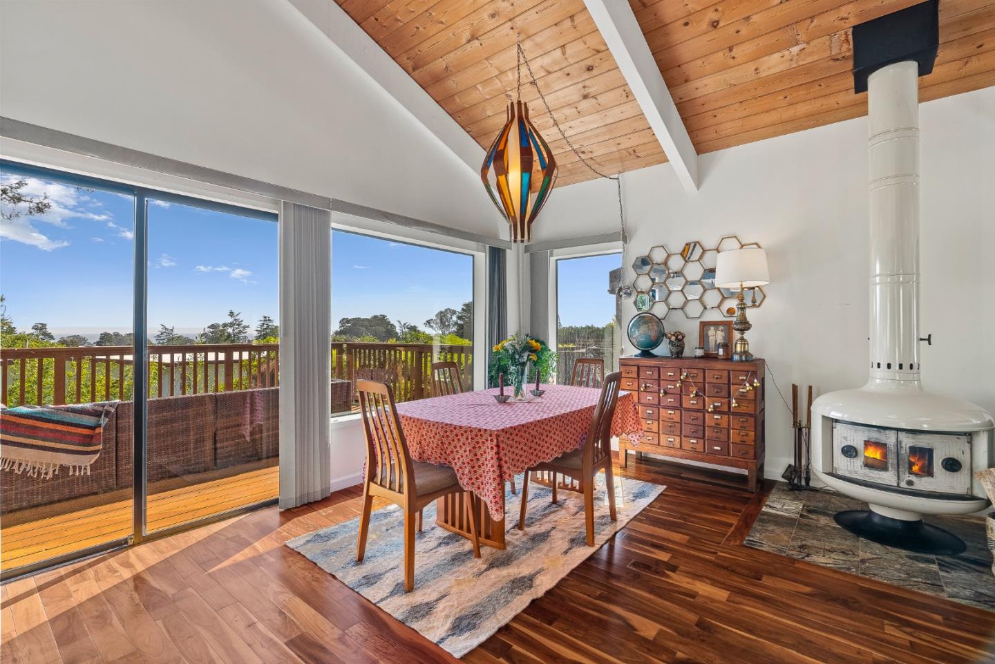 Detail Gallery Image 16 of 55 For 530 Santa Marguarita Dr, Aptos,  CA 95003 - 4 Beds | 2/1 Baths