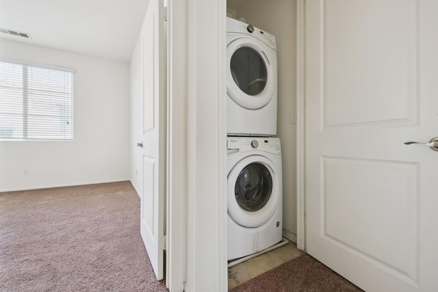 Detail Gallery Image 13 of 15 For 141 Eureka Pl, Upland,  CA 91786 - 3 Beds | 2/1 Baths