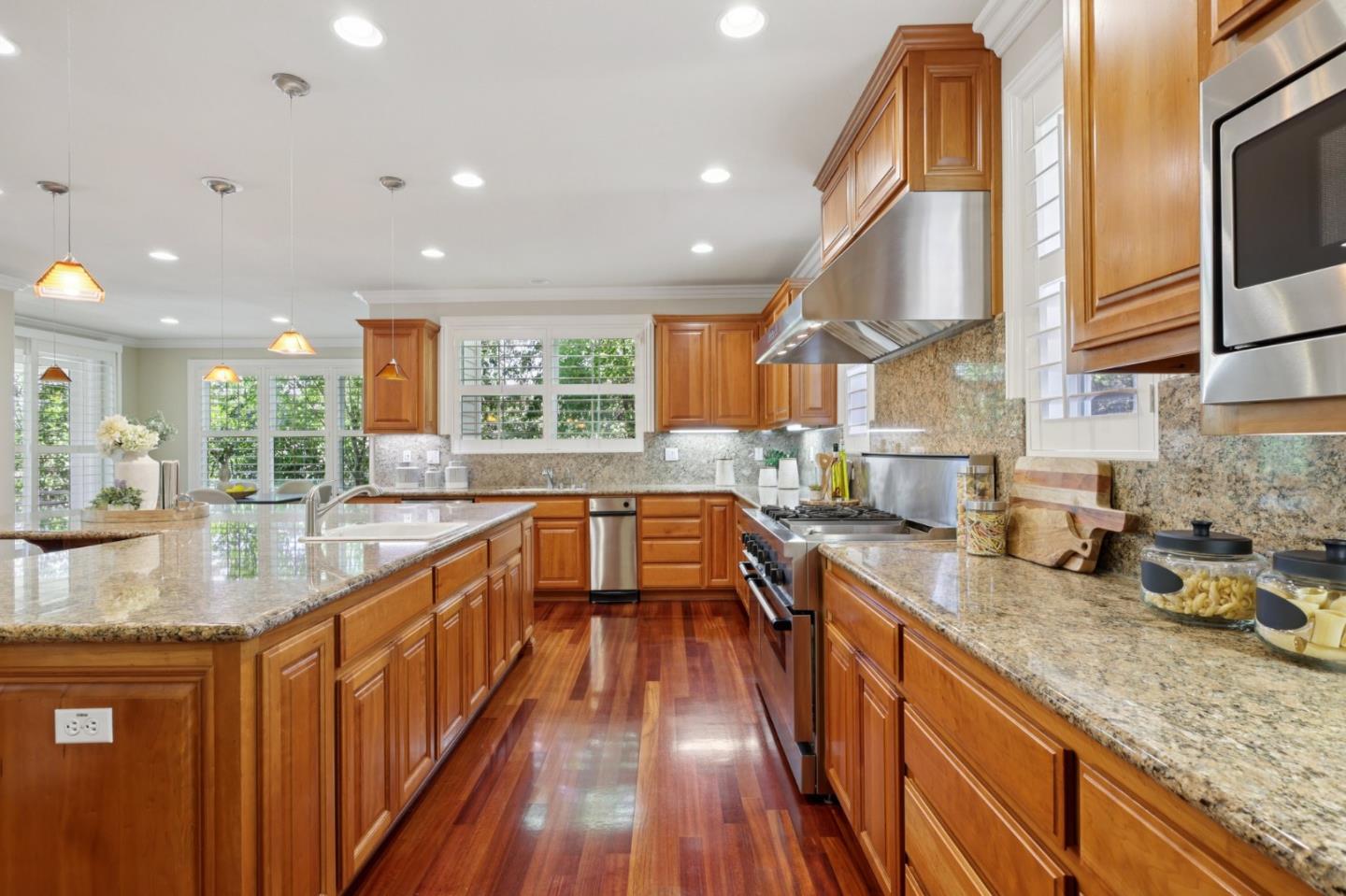 Detail Gallery Image 22 of 81 For 125 Mystic Pl, Alamo,  CA 94507 - 5 Beds | 4/1 Baths