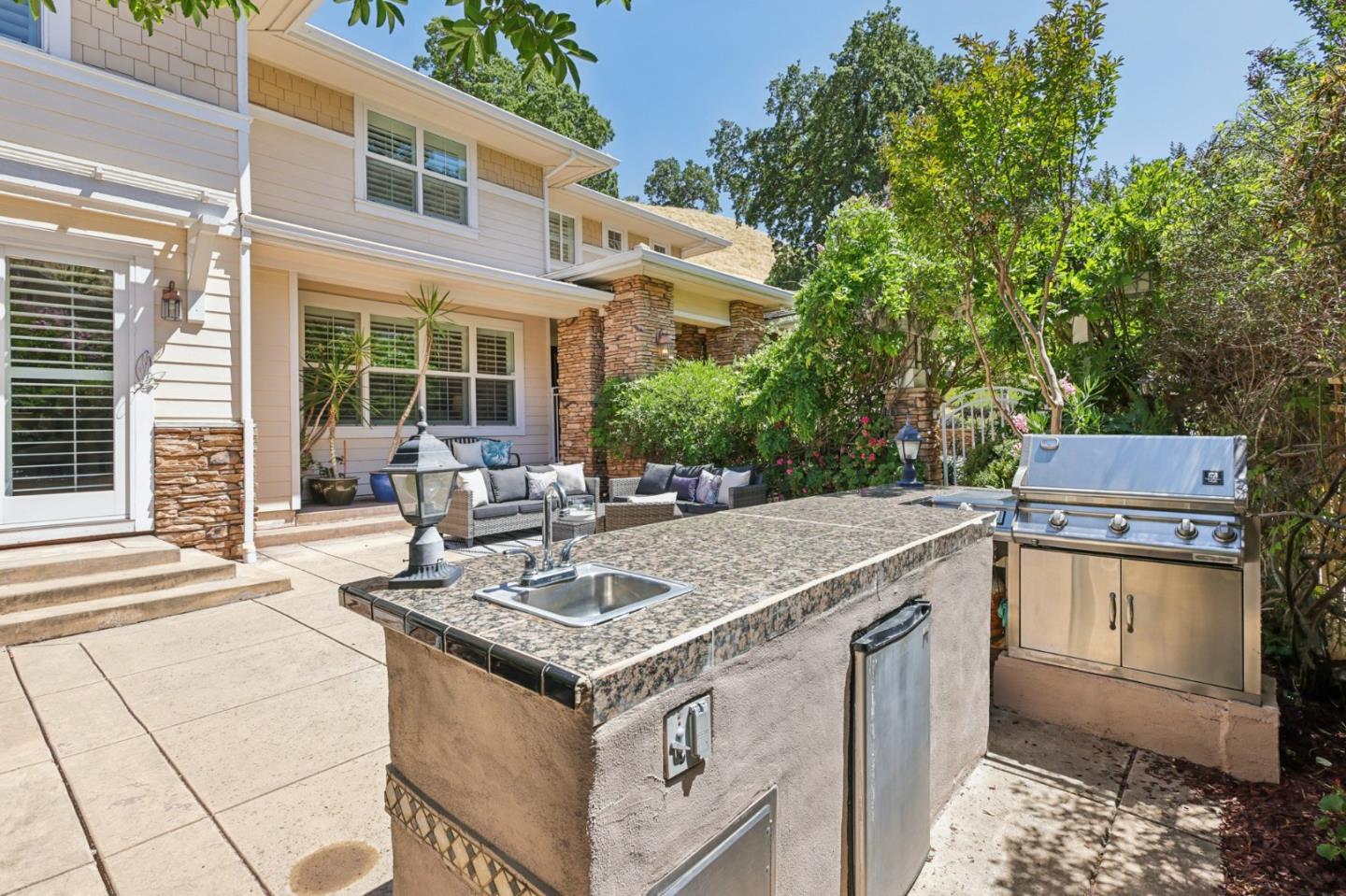 Detail Gallery Image 62 of 81 For 125 Mystic Pl, Alamo,  CA 94507 - 5 Beds | 4/1 Baths