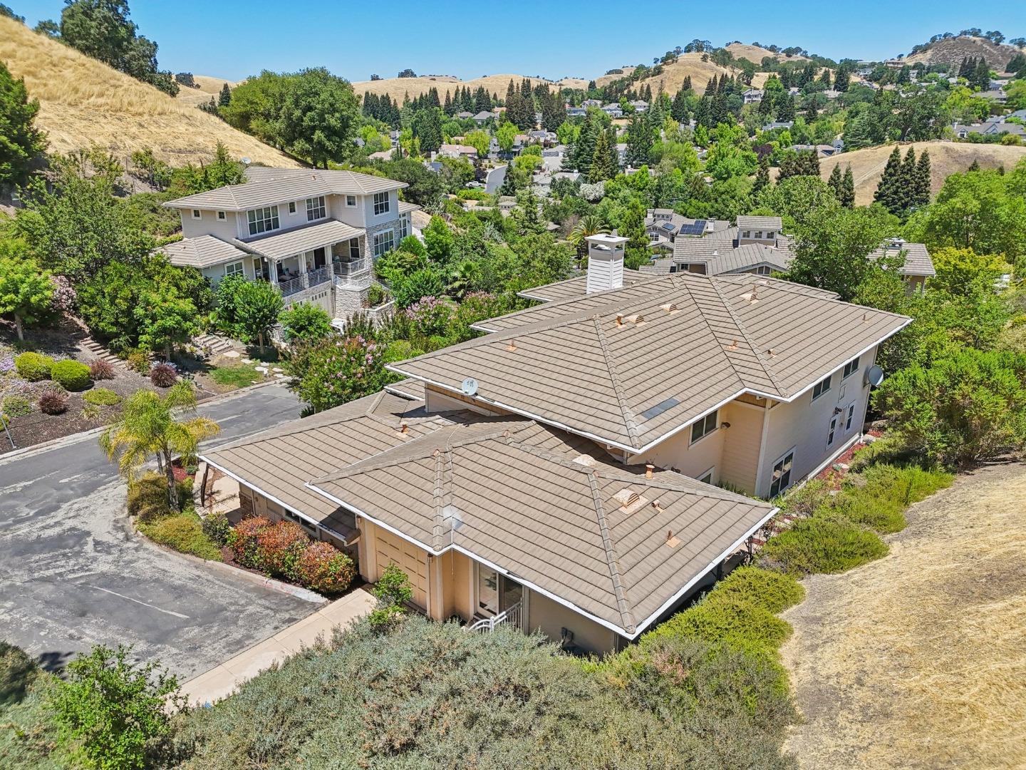 Detail Gallery Image 68 of 81 For 125 Mystic Pl, Alamo,  CA 94507 - 5 Beds | 4/1 Baths