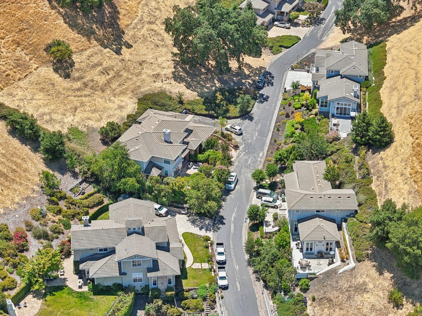 Detail Gallery Image 74 of 81 For 125 Mystic Pl, Alamo,  CA 94507 - 5 Beds | 4/1 Baths