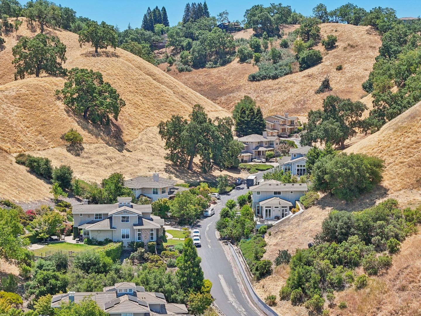 Detail Gallery Image 75 of 81 For 125 Mystic Pl, Alamo,  CA 94507 - 5 Beds | 4/1 Baths