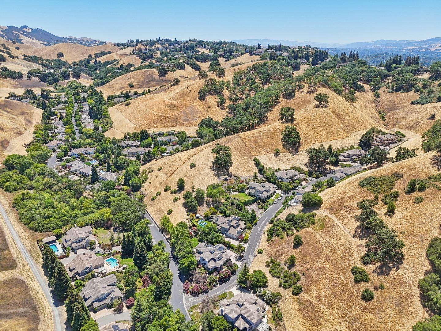 Detail Gallery Image 76 of 81 For 125 Mystic Pl, Alamo,  CA 94507 - 5 Beds | 4/1 Baths