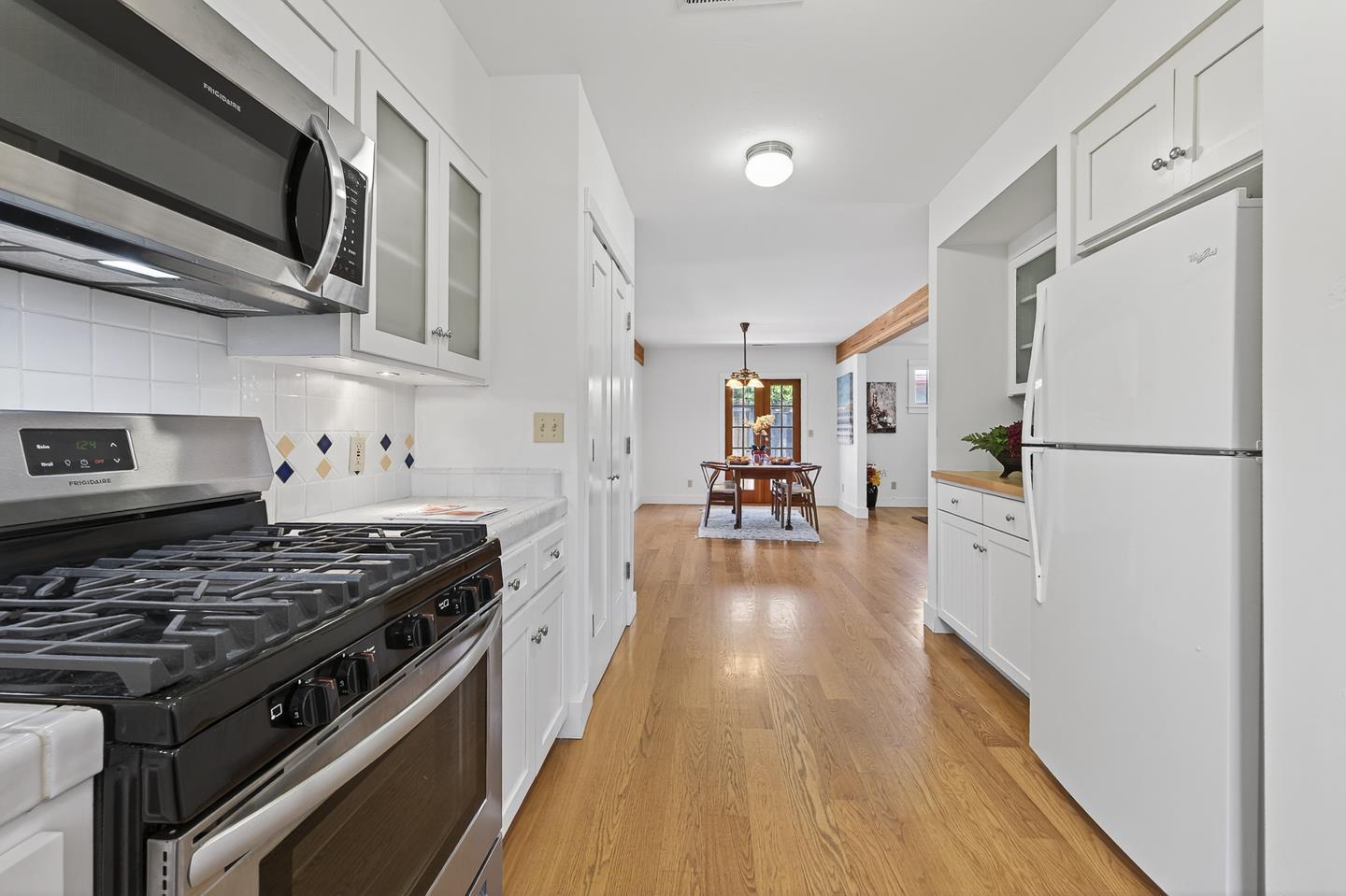 Detail Gallery Image 24 of 74 For 119 Coalinga Way, Santa Cruz,  CA 95060 - 3 Beds | 2 Baths