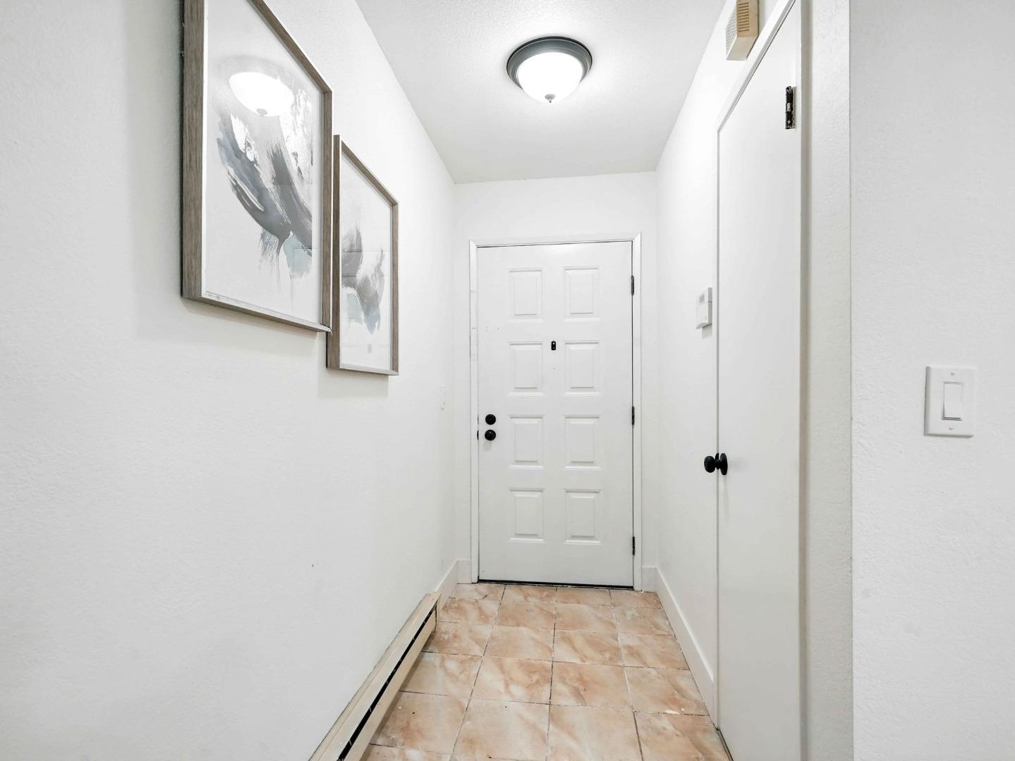 Detail Gallery Image 4 of 29 For 1140 N Abbott Ave, Milpitas,  CA 95035 - 2 Beds | 1 Baths