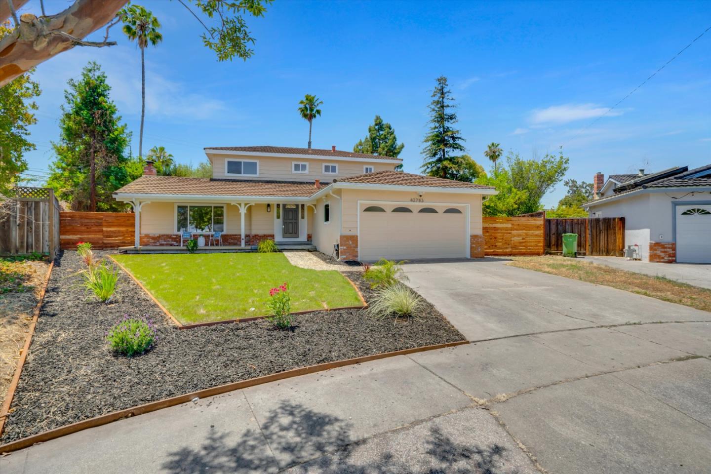 Detail Gallery Image 3 of 38 For 42783 Lerwick St, Fremont,  CA 94539 - 5 Beds | 3 Baths