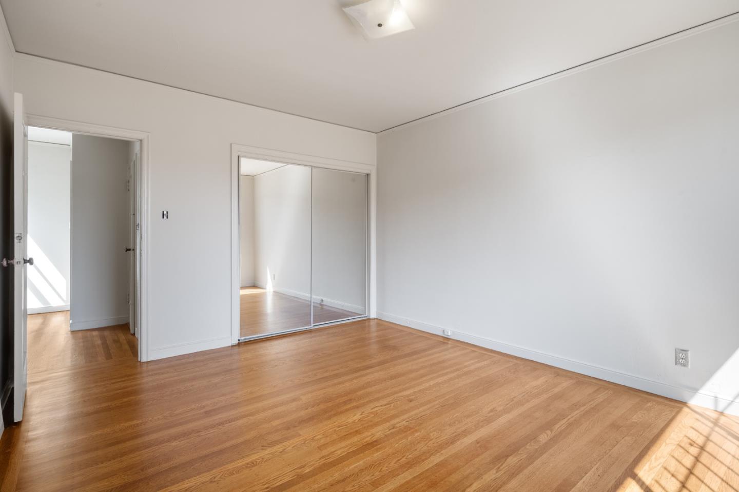 Detail Gallery Image 26 of 46 For 1615 La Salle Ave, San Francisco,  CA 94124 - 3 Beds | 2 Baths