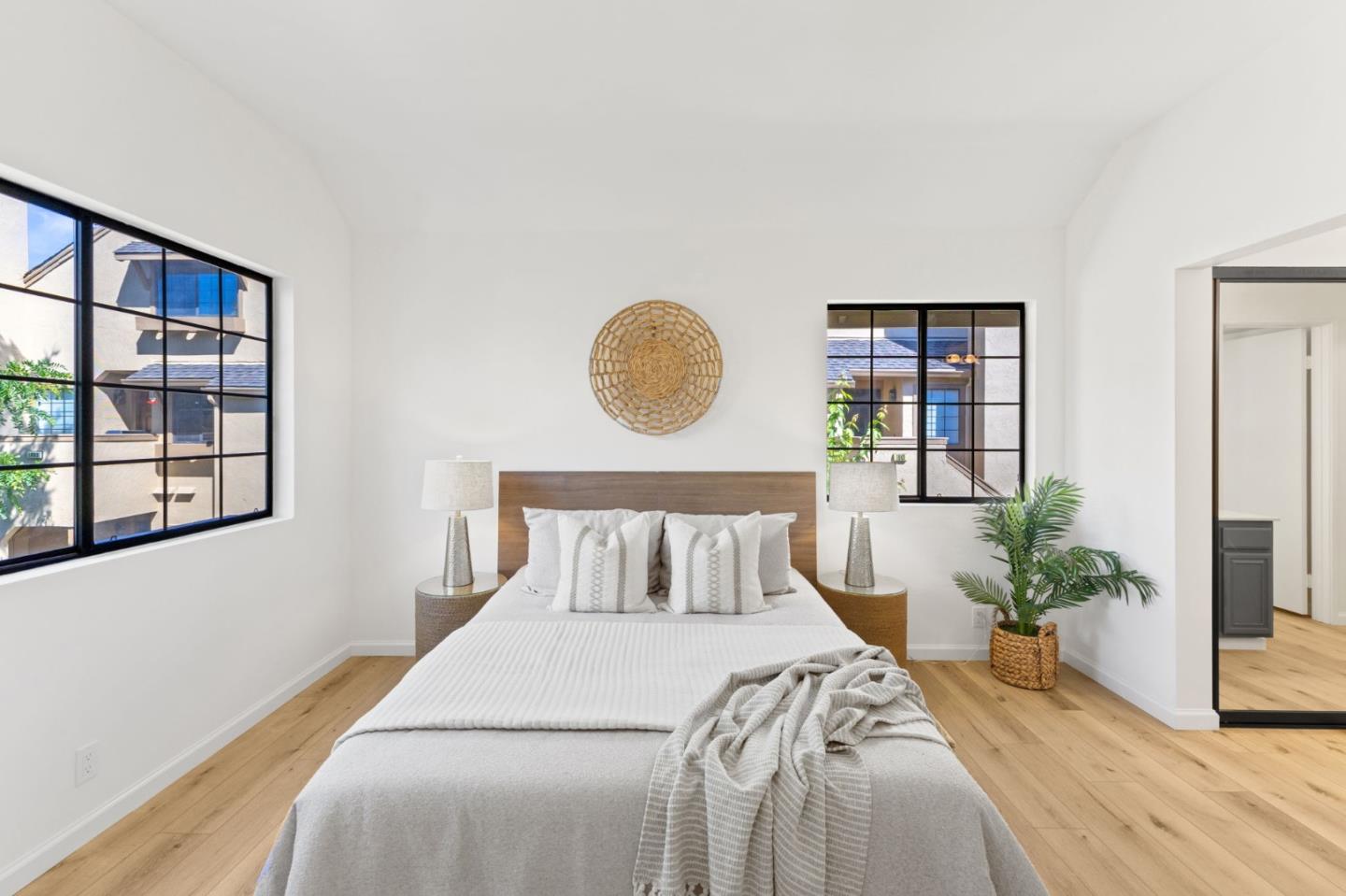 Detail Gallery Image 22 of 45 For 1907 Huxley Ct, San Jose,  CA 95125 - 3 Beds | 2/1 Baths