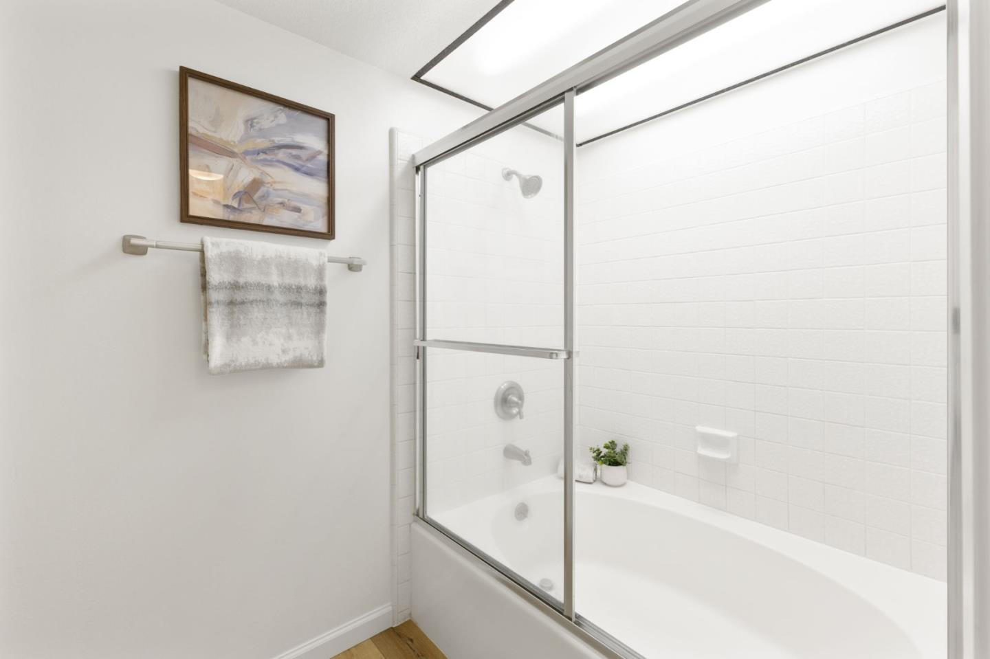 Detail Gallery Image 26 of 45 For 1907 Huxley Ct, San Jose,  CA 95125 - 3 Beds | 2/1 Baths