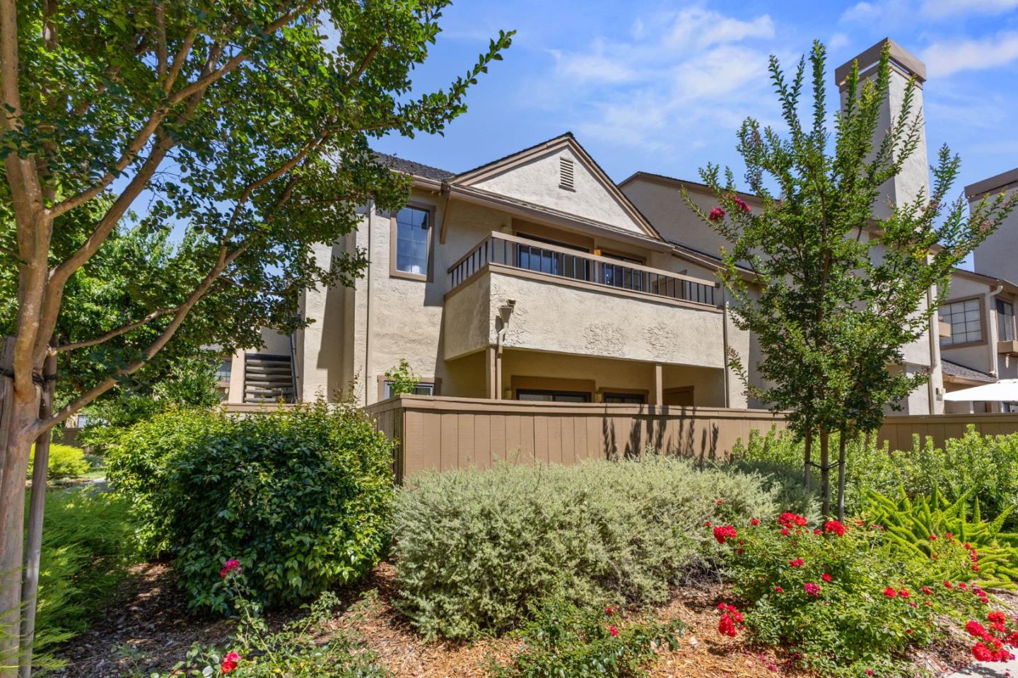 Detail Gallery Image 3 of 45 For 1907 Huxley Ct, San Jose,  CA 95125 - 3 Beds | 2/1 Baths