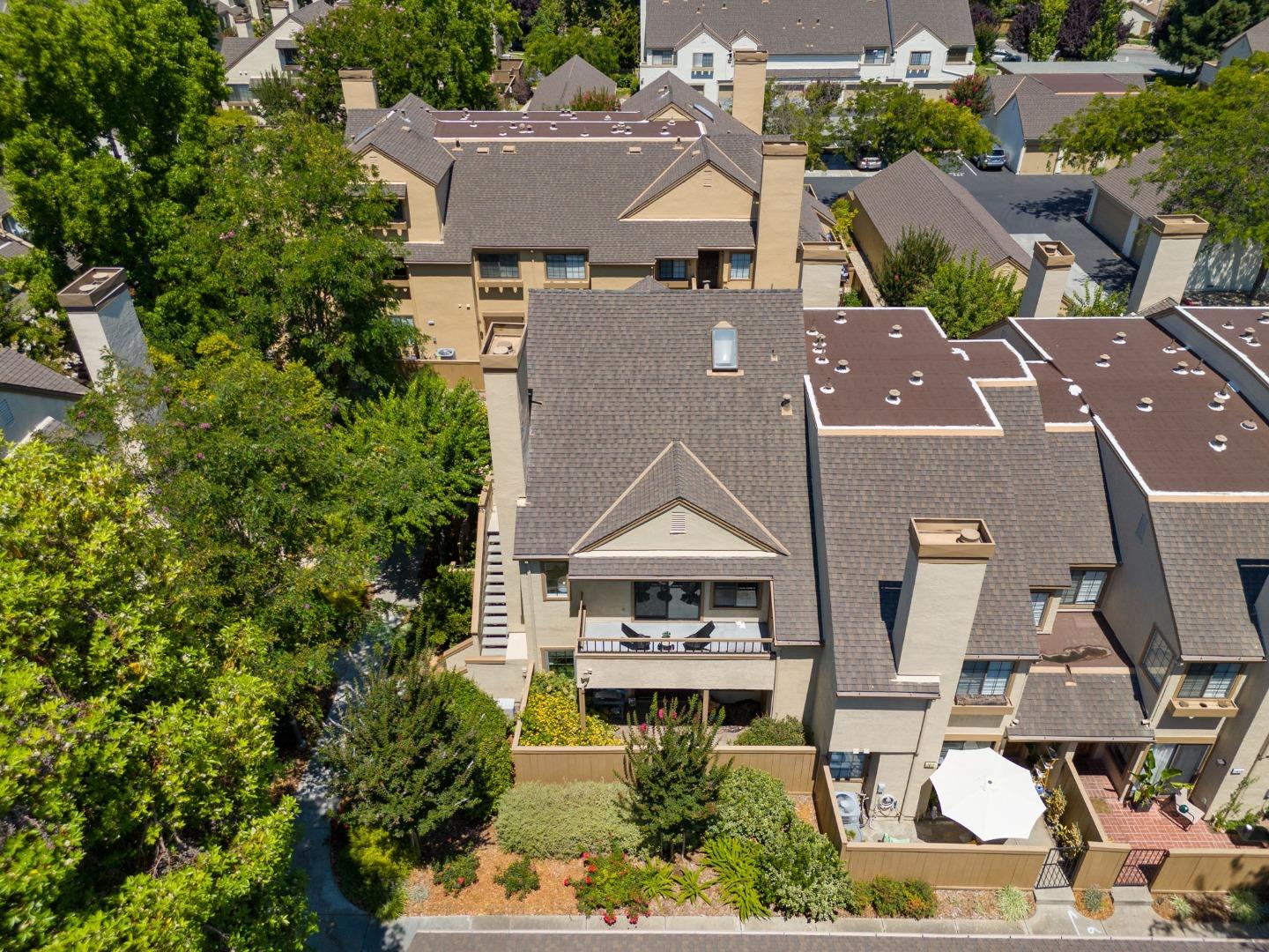 Detail Gallery Image 34 of 45 For 1907 Huxley Ct, San Jose,  CA 95125 - 3 Beds | 2/1 Baths