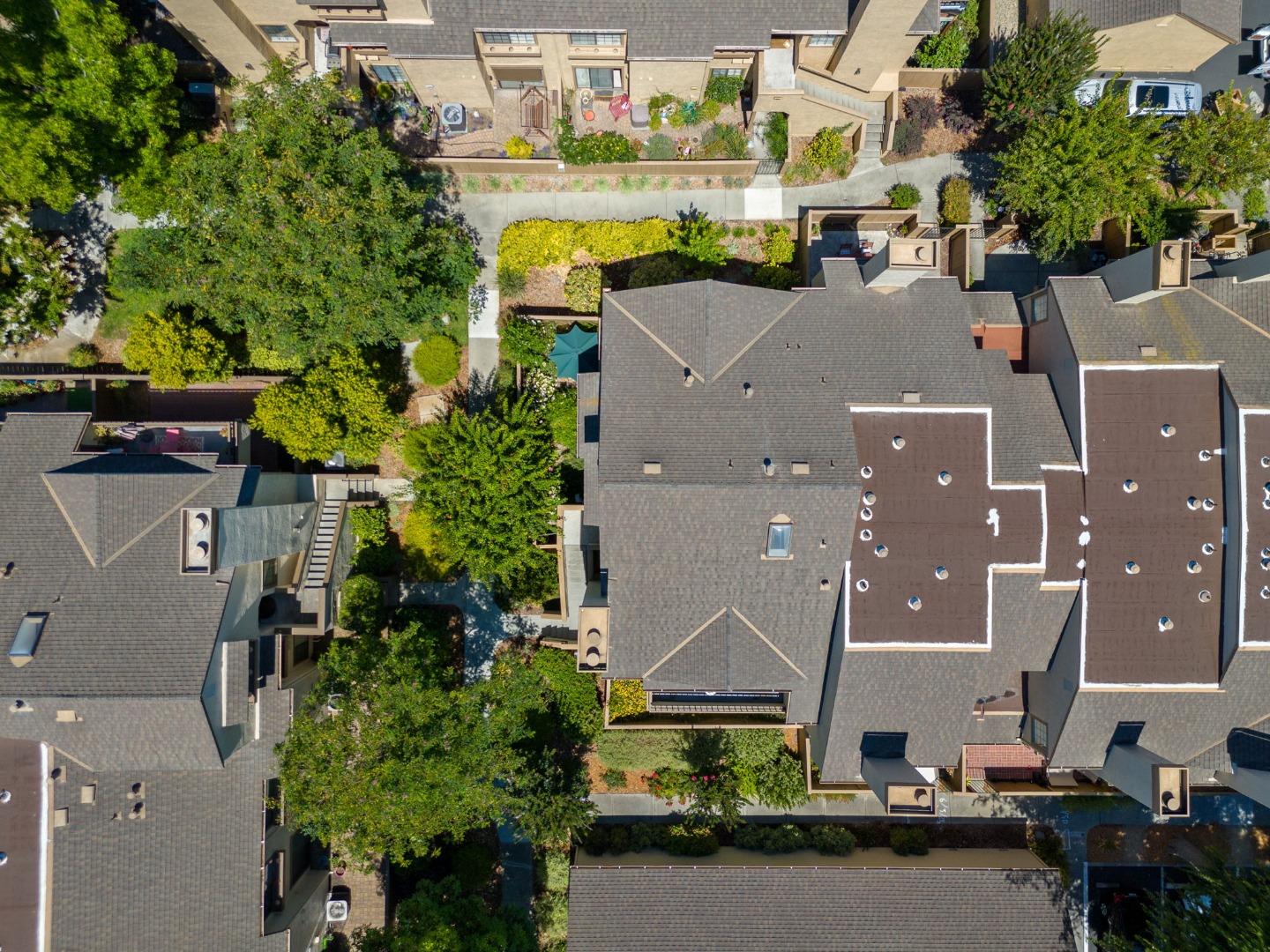 Detail Gallery Image 37 of 45 For 1907 Huxley Ct, San Jose,  CA 95125 - 3 Beds | 2/1 Baths