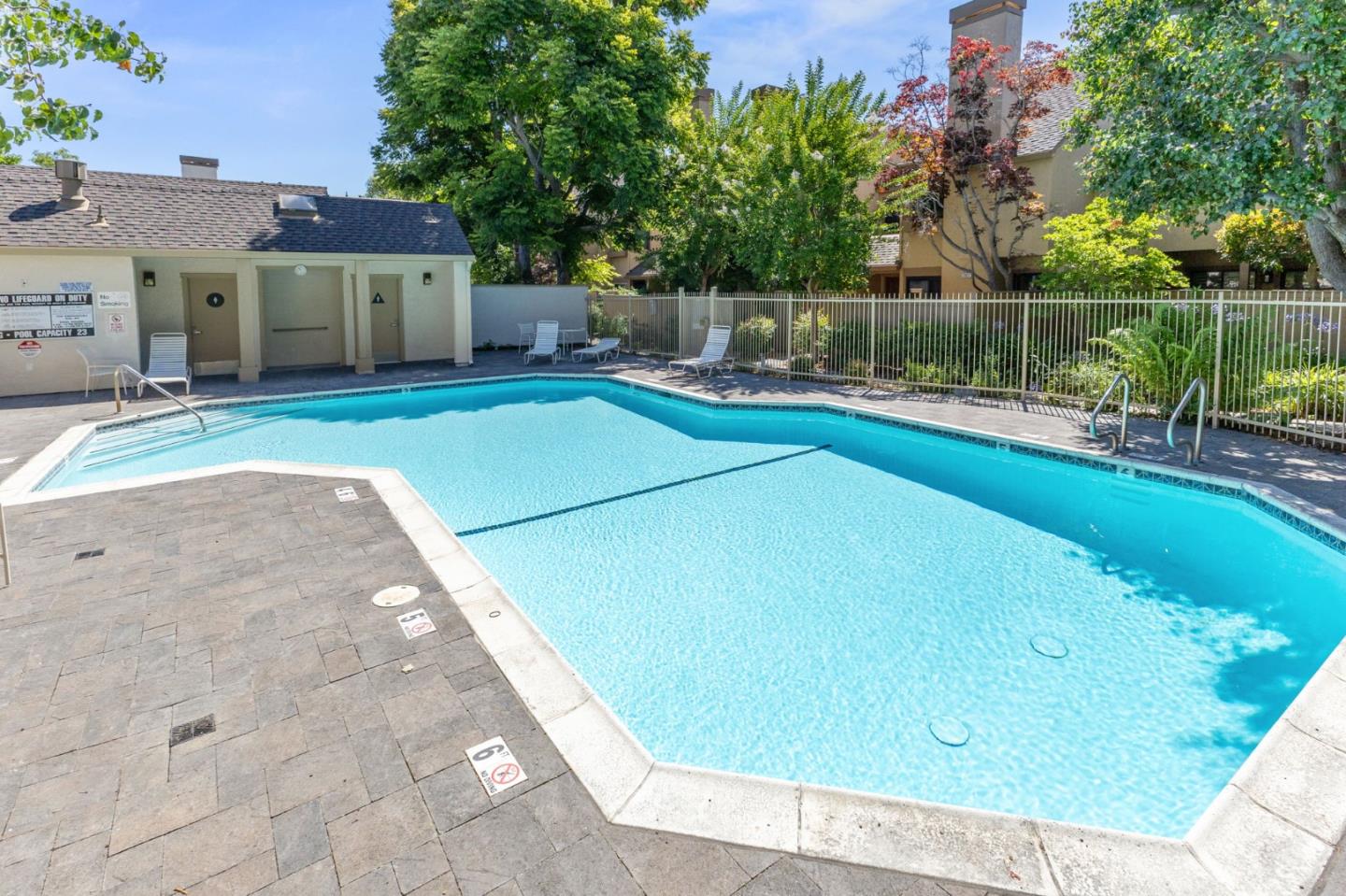 Detail Gallery Image 42 of 45 For 1907 Huxley Ct, San Jose,  CA 95125 - 3 Beds | 2/1 Baths