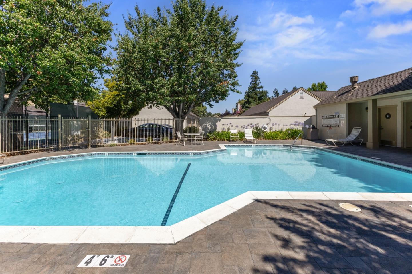 Detail Gallery Image 45 of 45 For 1907 Huxley Ct, San Jose,  CA 95125 - 3 Beds | 2/1 Baths