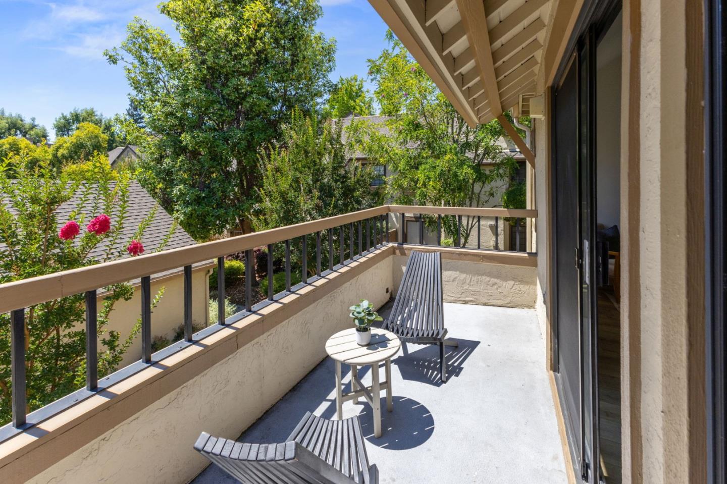 Detail Gallery Image 8 of 45 For 1907 Huxley Ct, San Jose,  CA 95125 - 3 Beds | 2/1 Baths