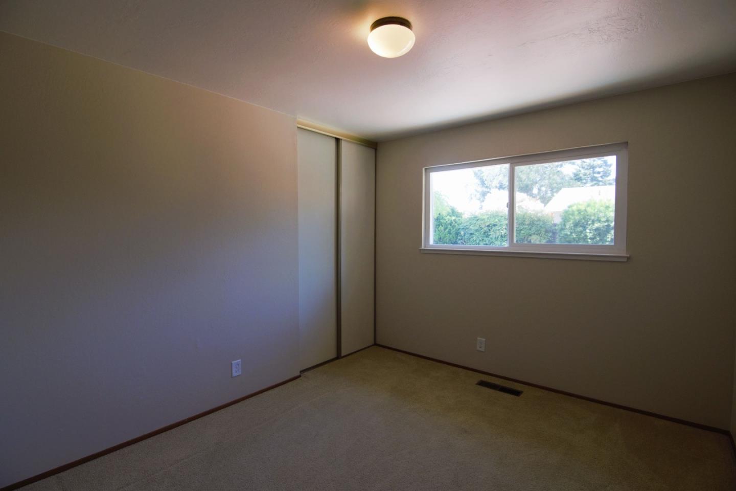 Detail Gallery Image 22 of 41 For 4456 Waimea Ct, San Jose,  CA 95118 - 4 Beds | 2 Baths