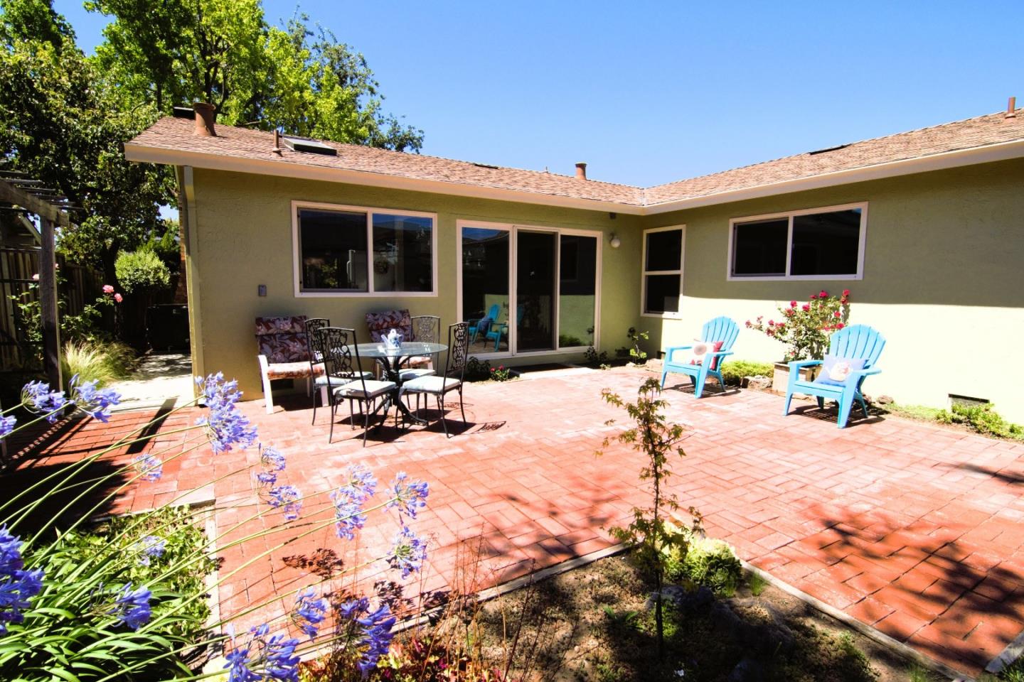 Detail Gallery Image 33 of 41 For 4456 Waimea Ct, San Jose,  CA 95118 - 4 Beds | 2 Baths