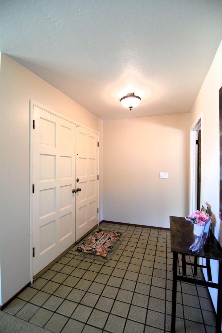 Detail Gallery Image 6 of 41 For 4456 Waimea Ct, San Jose,  CA 95118 - 4 Beds | 2 Baths