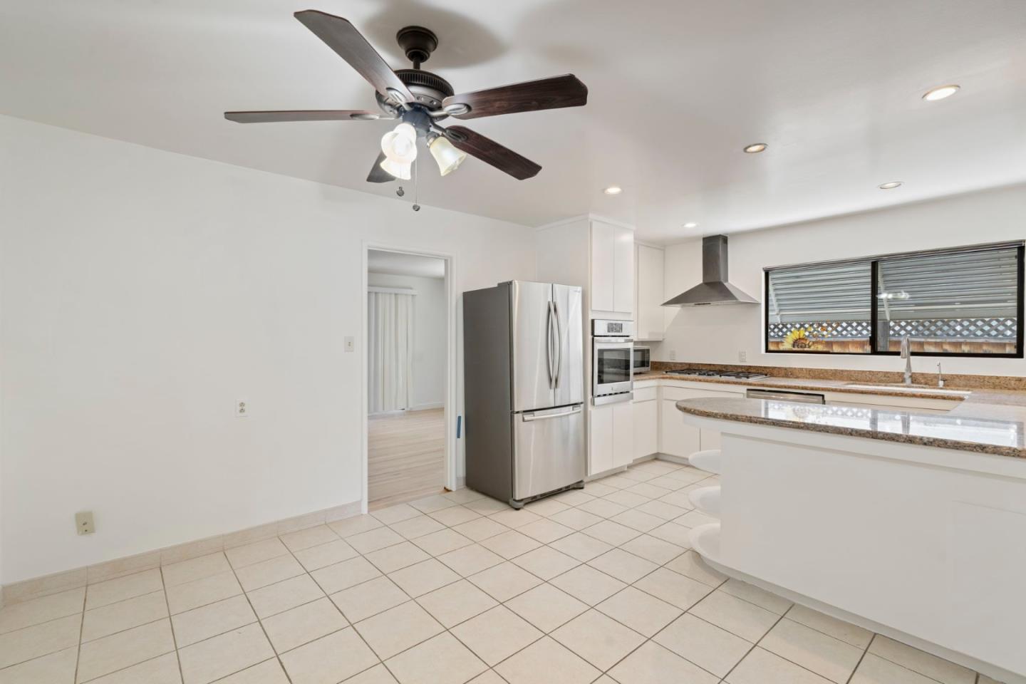 Detail Gallery Image 24 of 52 For 2408 Aram Ave, San Jose,  CA 95128 - 3 Beds | 2 Baths